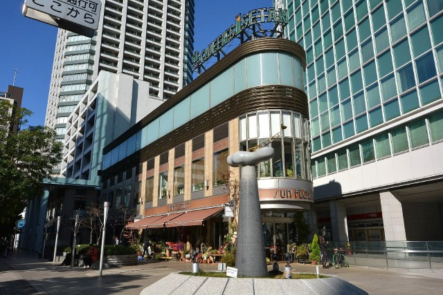 マンション高輪苑　クイーンズ伊勢丹