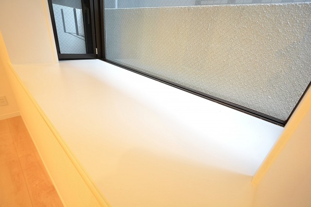 パーク・ハイム千石　7.2帖ベッドルーム出窓