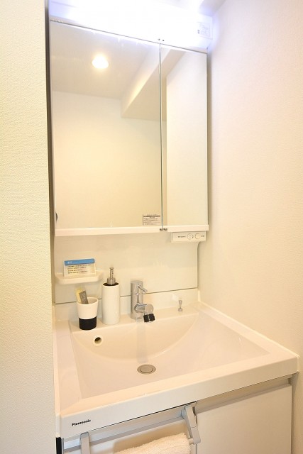 オリエンタル新大塚コーポラス　洗面化粧台