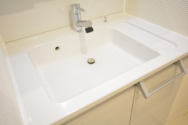 サンローゼ新宿　洗面ボウル