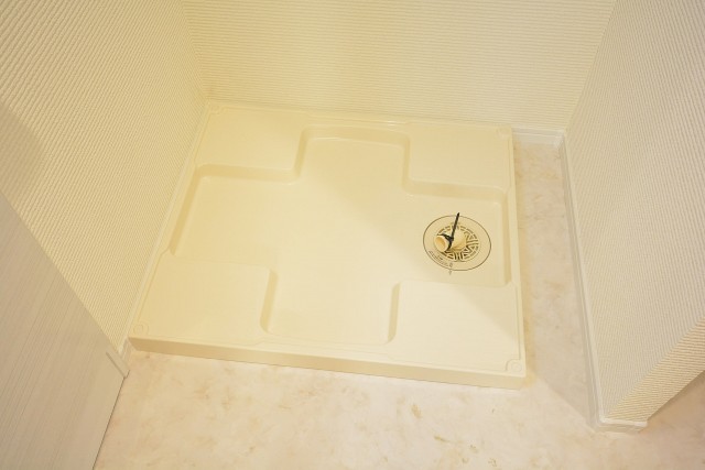 サンローゼ新宿　洗濯機置場