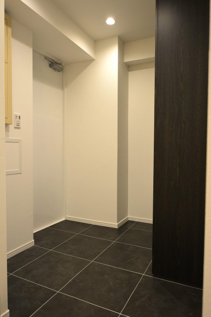 東カングランドマンション池袋キャッスル　玄関ホール