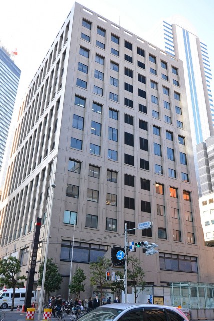 サンローゼ新宿　新宿警察署