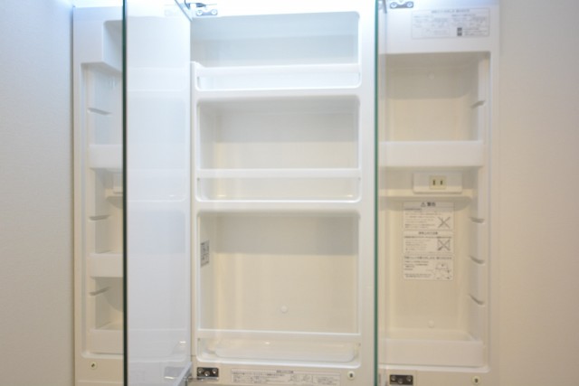 東カングランドマンション池袋キャッスル　洗面化粧台