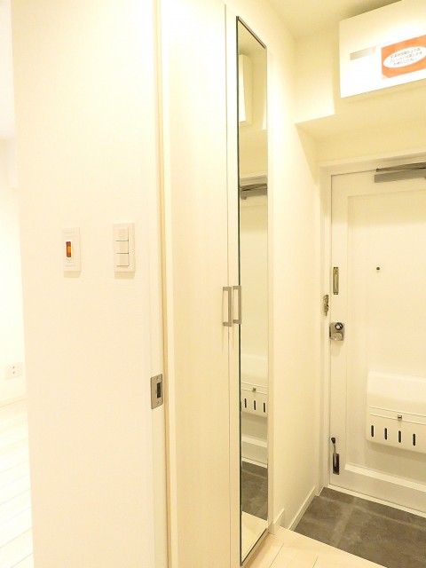 三軒茶屋サンハイツ　シューズBOX