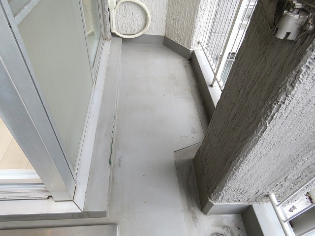 三軒茶屋サンハイツ　バルコニー