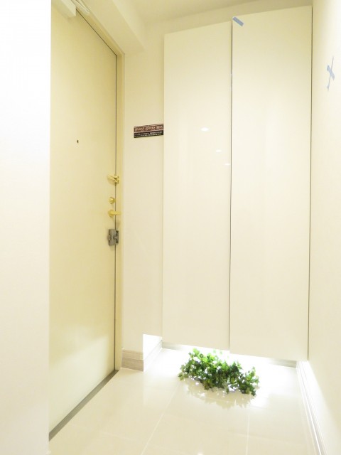 クレッセント麻布Ⅱ　玄関ホール