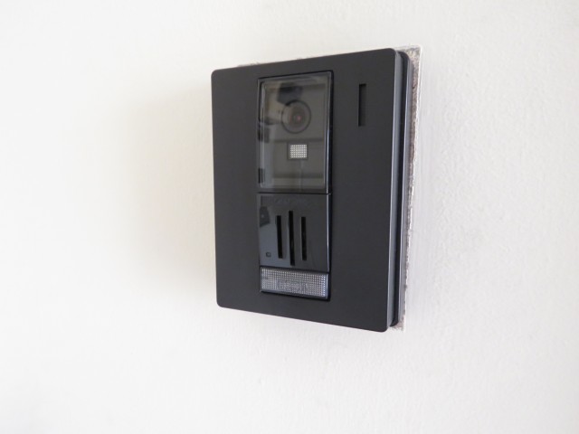ユニー千石　TVモニター付きインターホン