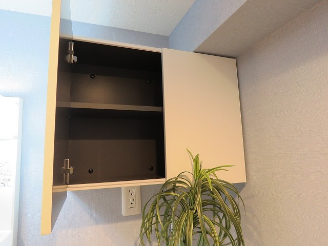 ユニー千石　洗面化粧台