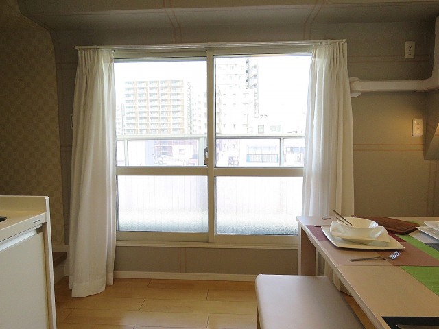 ユニー千石　窓