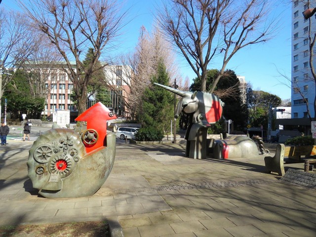 リックスLお茶の水女子大前　公園