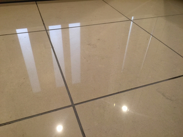 ウィライブ下落合　玄関