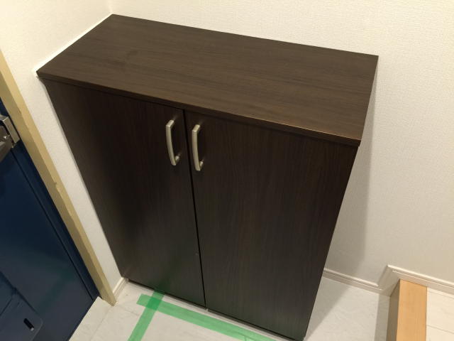 ロイヤルハイツ三田 シューズボックス