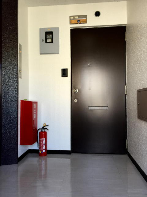 サンライズ五反田　玄関前