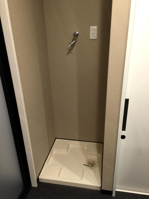 イトーピア五反田マンション　洗濯機置場