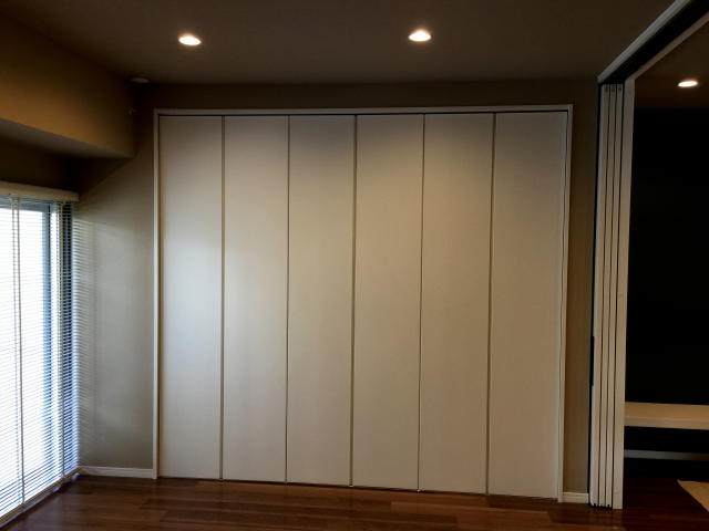 イトーピア五反田マンション　洋室約6帖収納