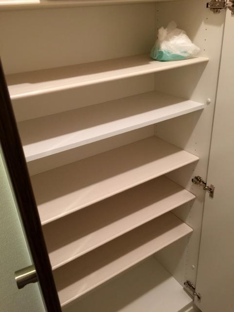 東池袋リリエンハイム　シューズボックス