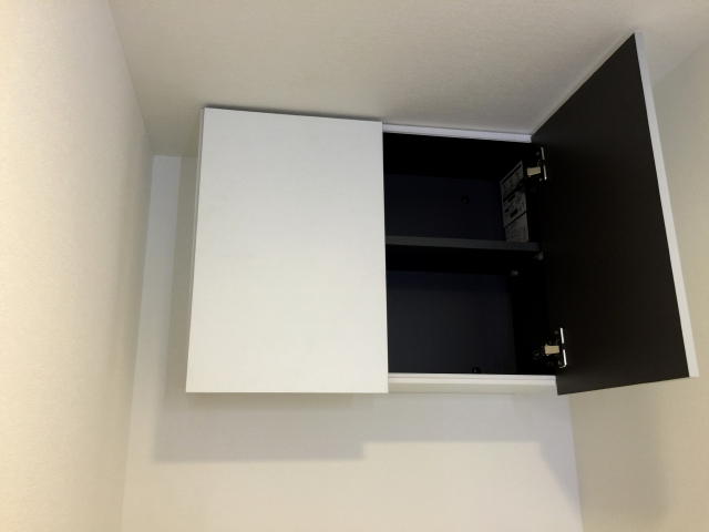 東池袋リリエンハイム　洗濯機置場収納