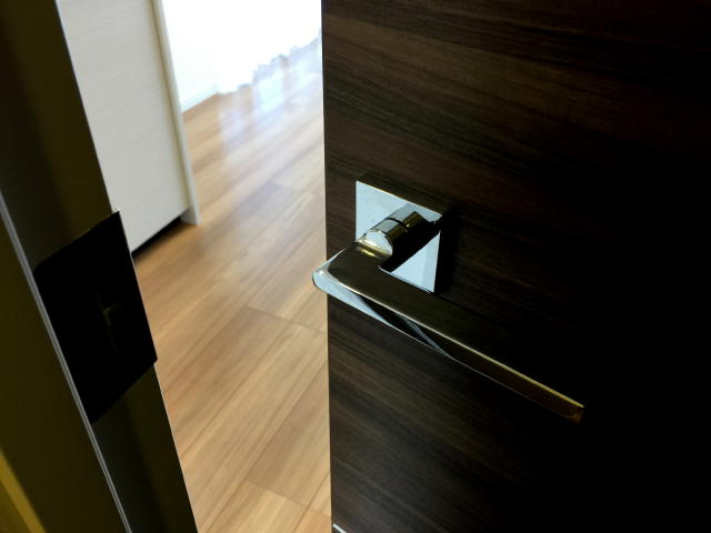 東池袋リリエンハイム　ダイニングキッチンへ