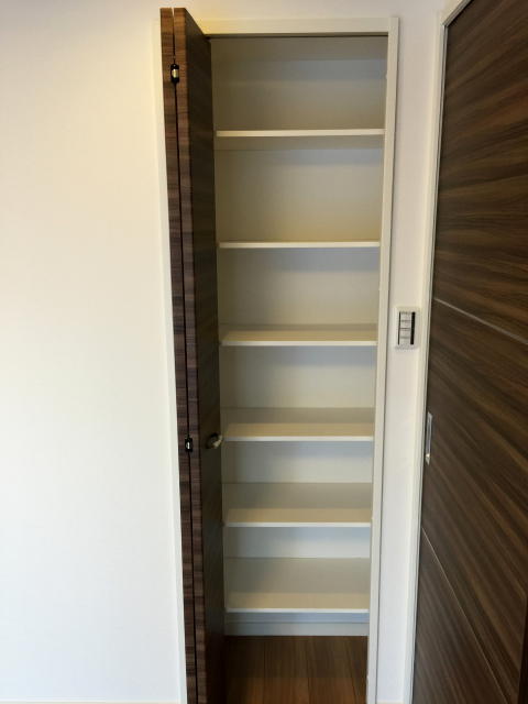 東池袋リリエンハイム　洋室約5.2帖収納