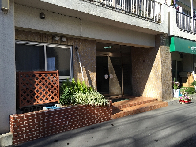 パールハイツ桜上水　エントランス