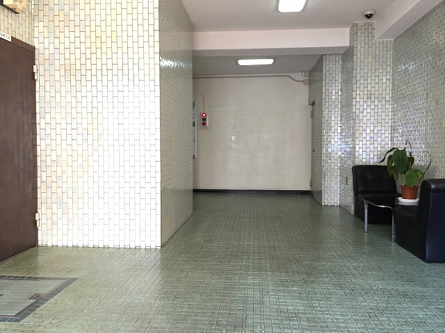 パールハイツ桜上水　エントランスホール