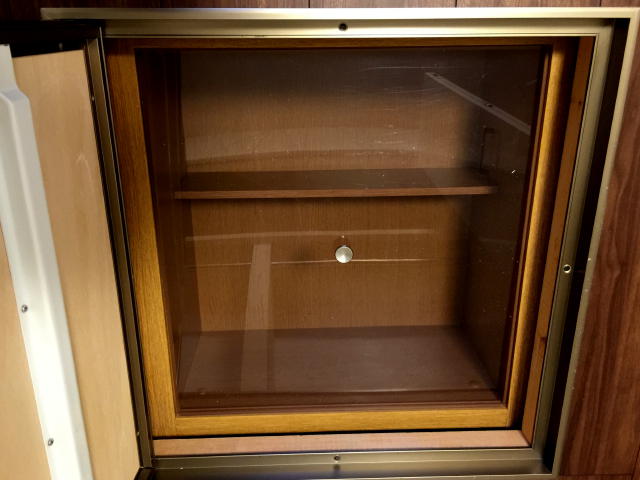 ライオンズガーデン荻窪大田黒公園　洋室約6.2帖床下収納