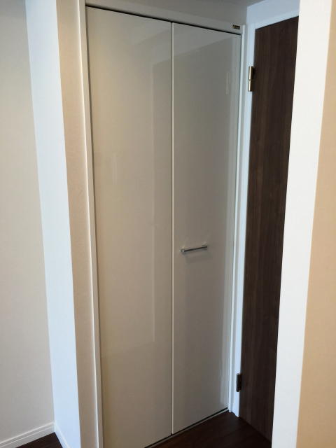 ライオンズガーデン荻窪大田黒公園　リビングダイニングキッチン収納