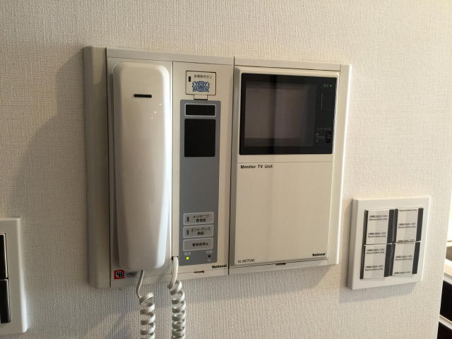 ライオンズガーデン荻窪大田黒公園　ＴＶモニター付きインターホン