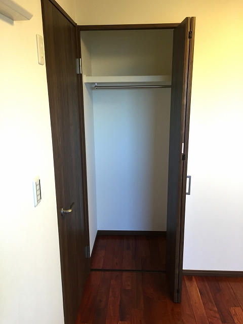 パールハイツ桜上水　洋室約4.5帖収納