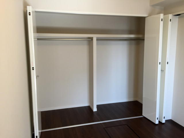 ライオンズガーデン荻窪大田黒公園　洋室約5.8帖収納