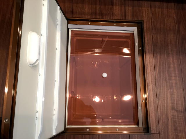 ライオンズガーデン荻窪大田　床下収納