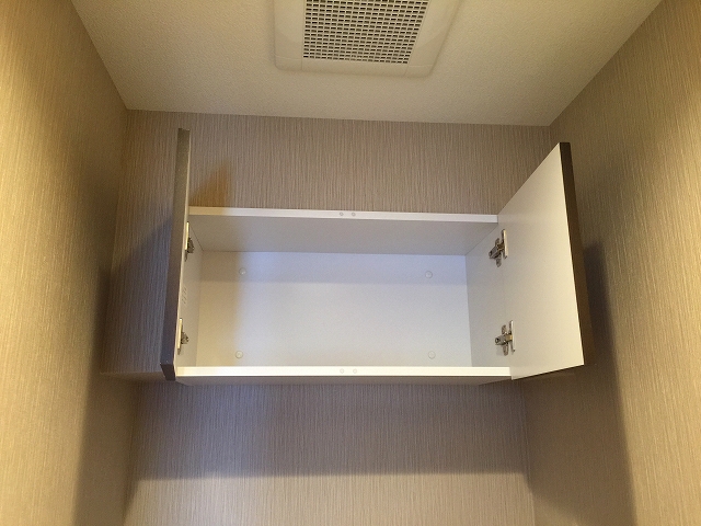 パールハイツ桜上水　トイレ収納