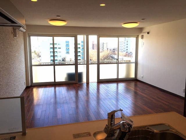 パールハイツ桜上水　リビングダイニングキッチン