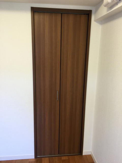 モア・クレスト荻窪　洋室約5帖収納