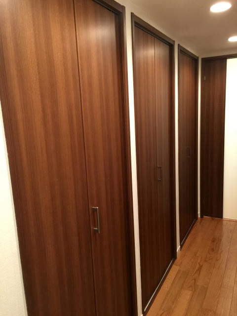 モア・クレスト荻窪　廊下収納