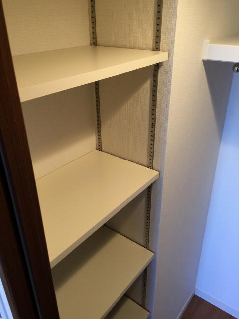 モア・クレスト荻窪　洋室約7.1帖収納