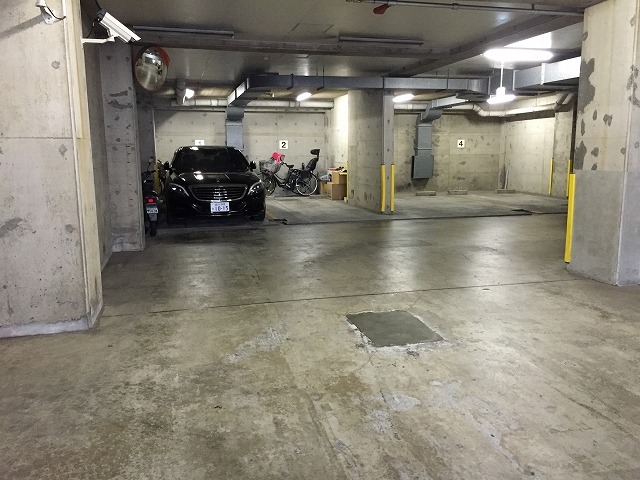 ストーク目白ウェステリア　駐車場