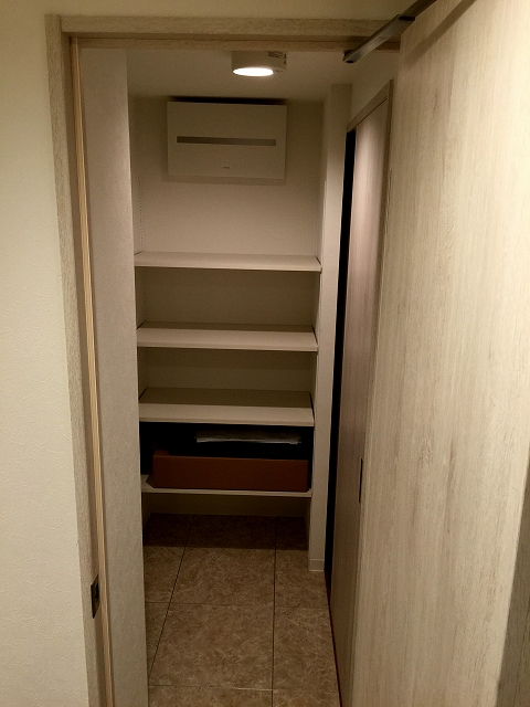 ストーク目白ウェステリア　マルチクローク