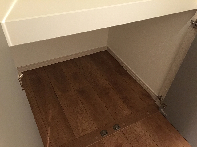 ストーク目白ウェステリア　廊下収納