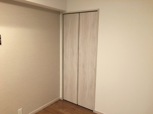 ストーク目白ウェステリア　洋室約6.4帖収納