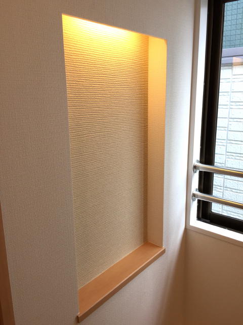 サンコート千歳台　ニッチ