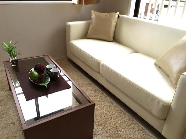 サンコート千歳台　リビングダイニング