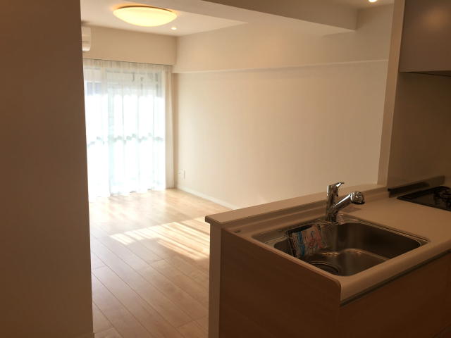 第２桜新町ヒミコマンション　リビングダイニングキッチン