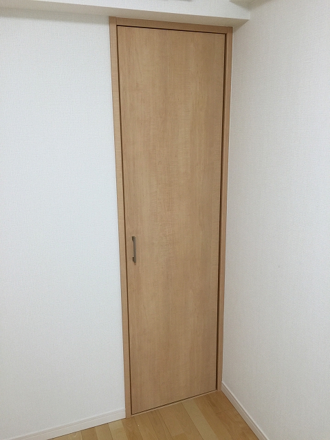 モア・クレスト荻窪　洋室約4.5帖収納