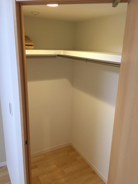 モア・クレスト荻窪　洋室約6.6帖収納