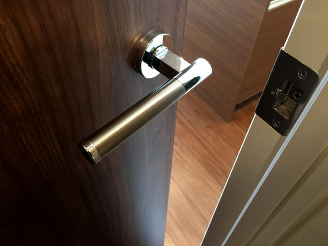 野沢ビューグリーン　リビングダイニングキッチンへ