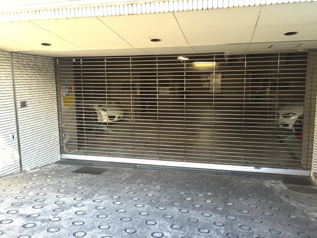 パレ駒場　駐車場