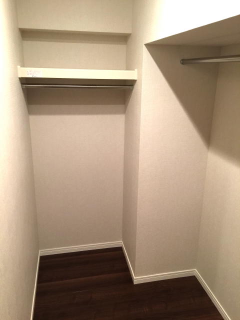 パレ駒場　洋室約8.3帖収納