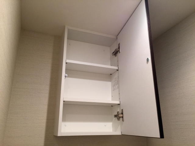 パレ駒場　トイレ収納